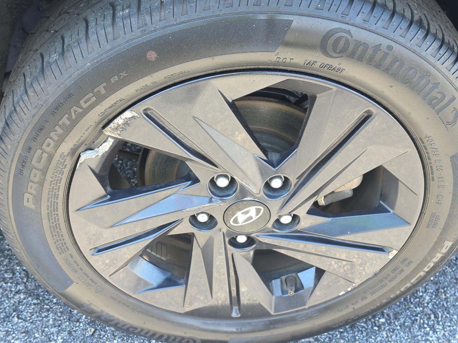2023 Hyundai Elantra SEL FWD