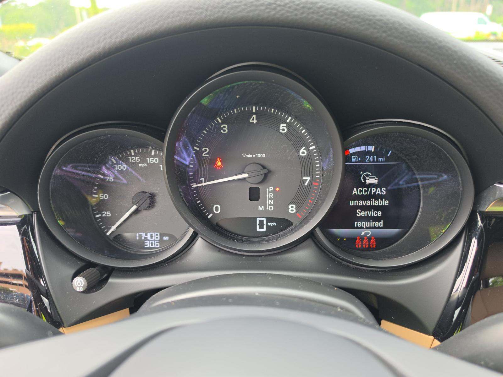 2024 Porsche Macan Base AWD