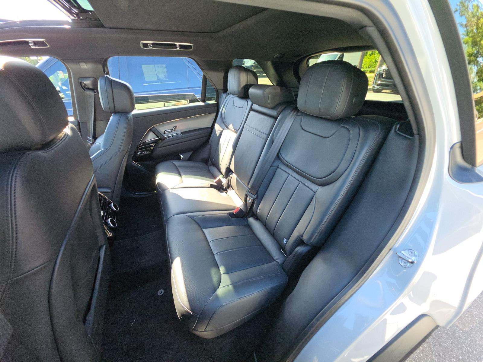2024 Land Rover Range Rover Sport Dynamic SE AWD