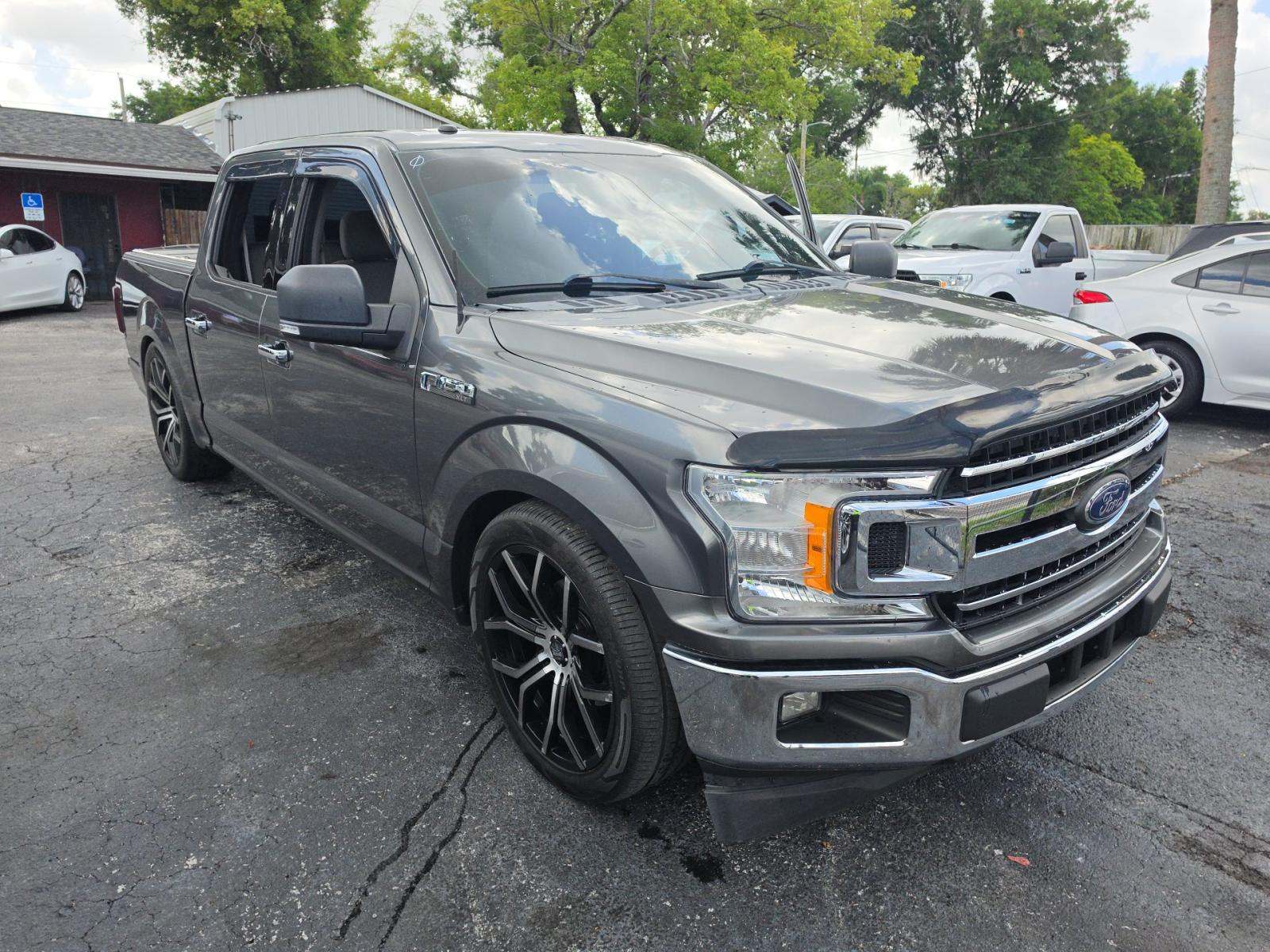 2018 Ford F-150 XLT RWD