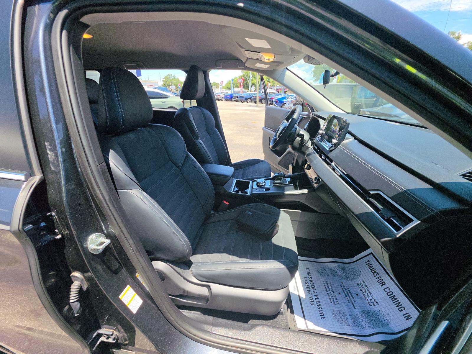 2024 Mitsubishi Outlander SE FWD