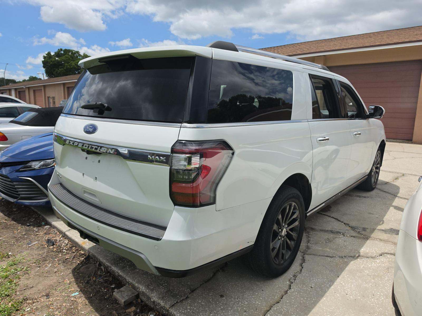 FORD EXPEDITION MAX - 3