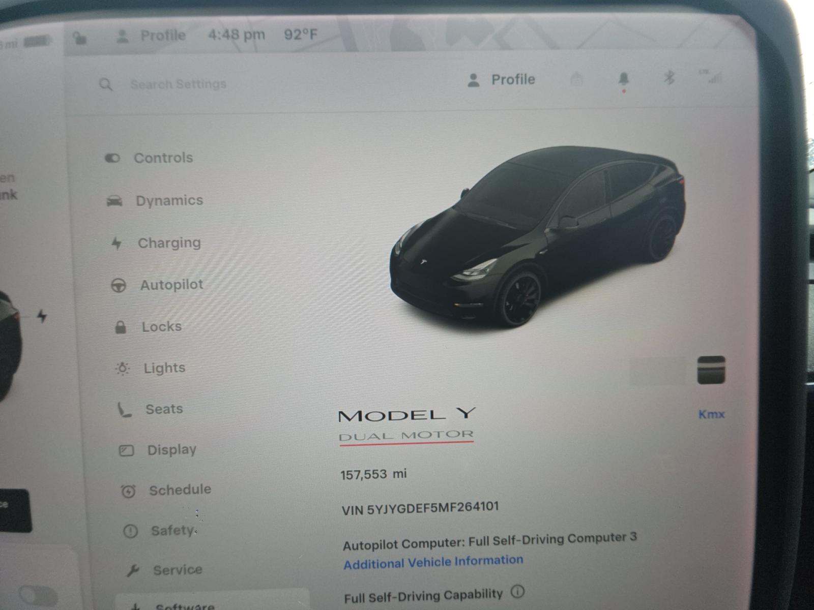 TESLA MODEL Y - 9