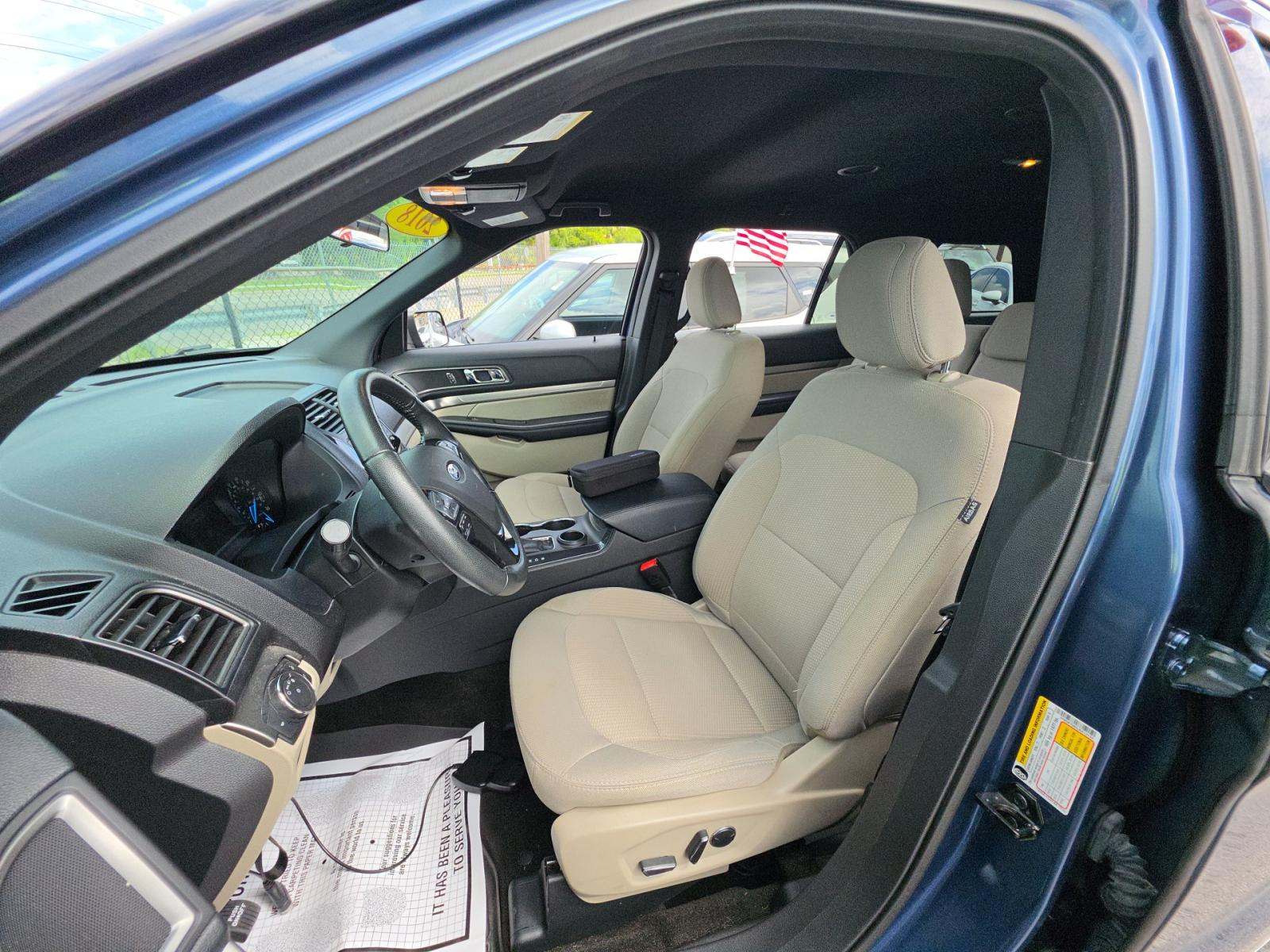 FORD EXPLORER - 6