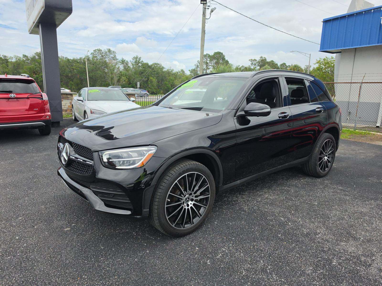 2022 Mercedes-Benz GLC GLC 300 AWD
