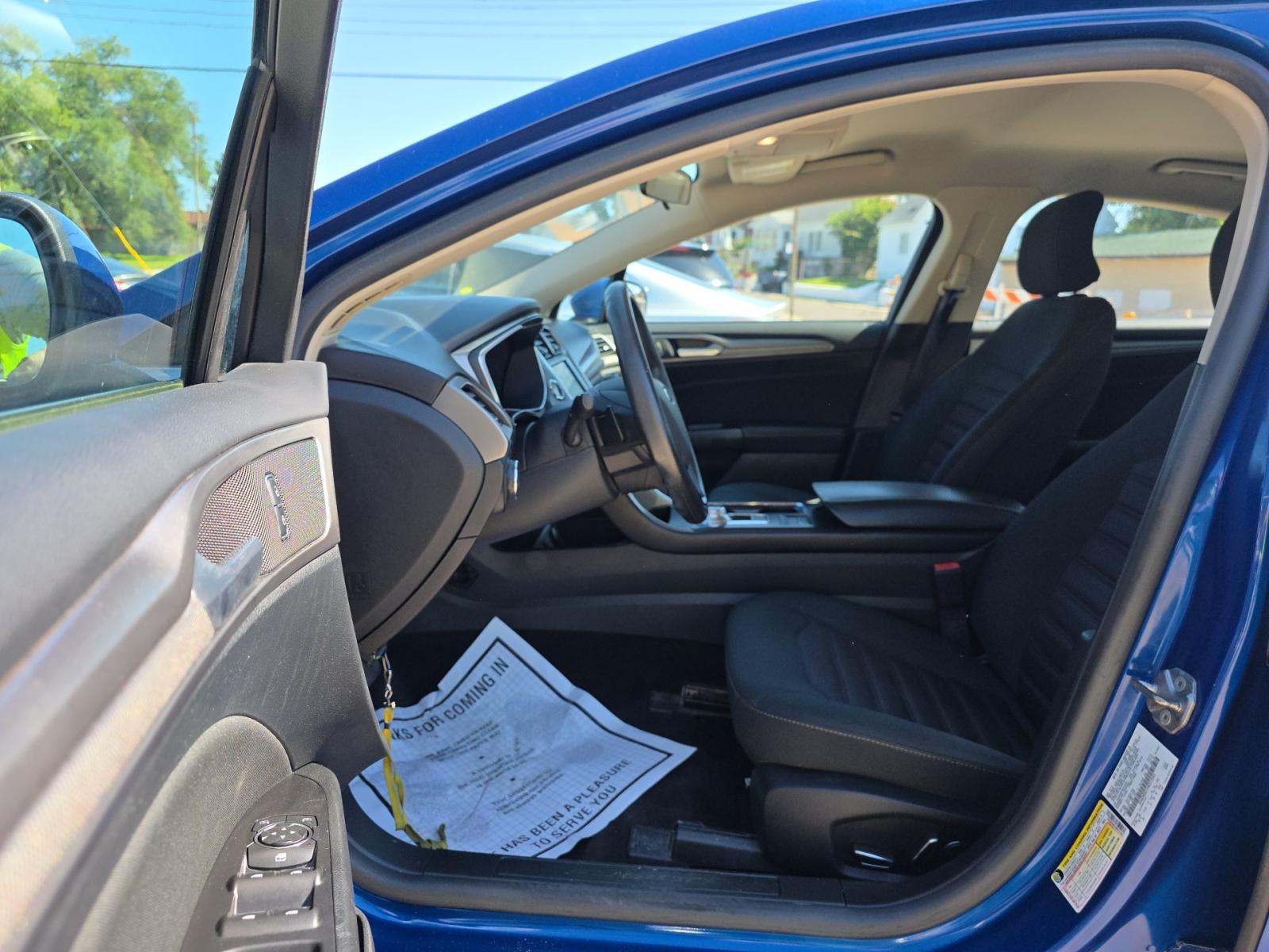 FORD FUSION - 2