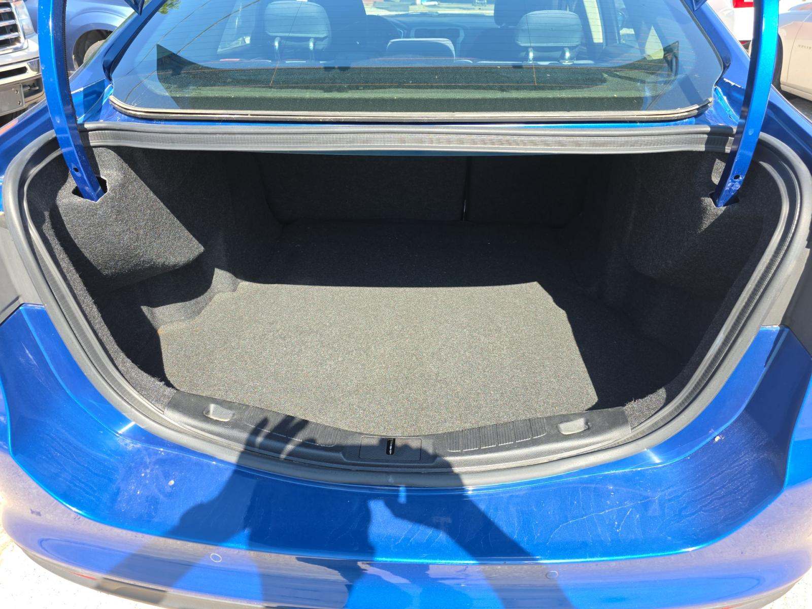 FORD FUSION - 10