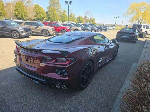 CHEVROLET STINGRAY - 3