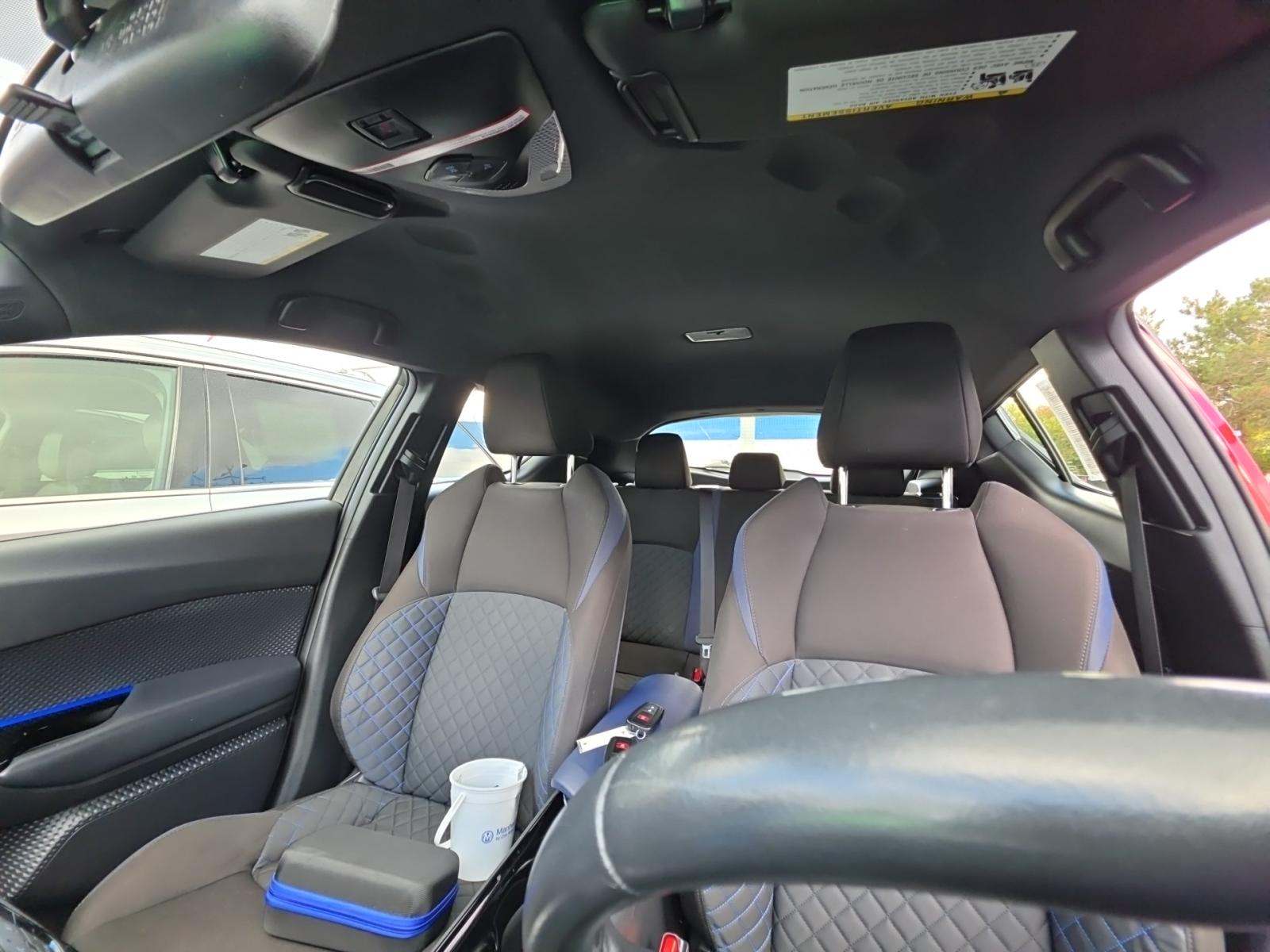 2020 Toyota C-HR XLE FWD