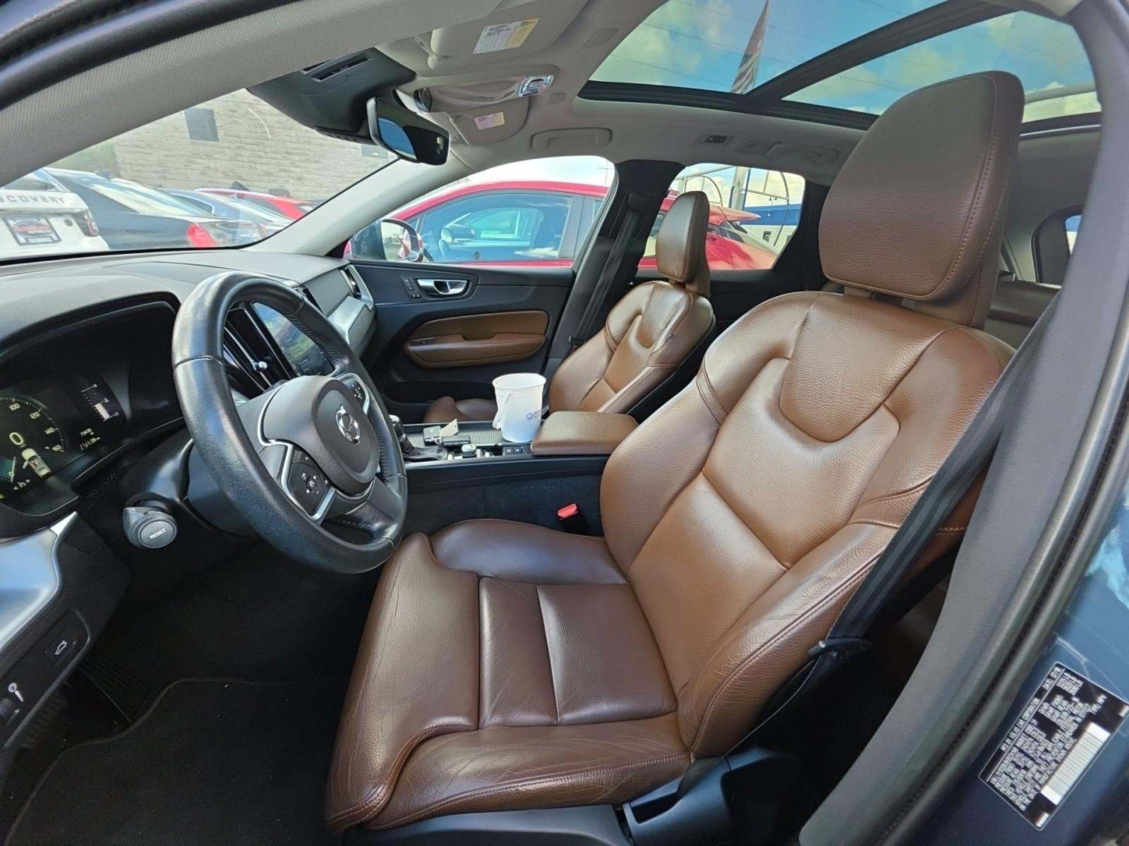 2019 Volvo XC60 T5 Momentum FWD