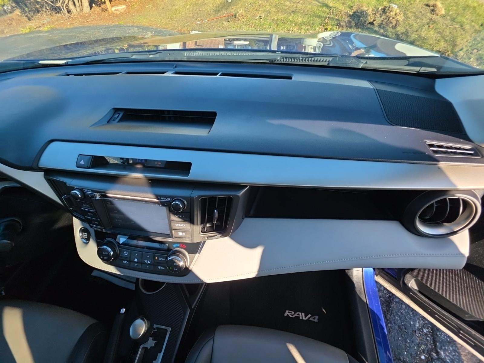 2015 Toyota RAV4 Limited AWD