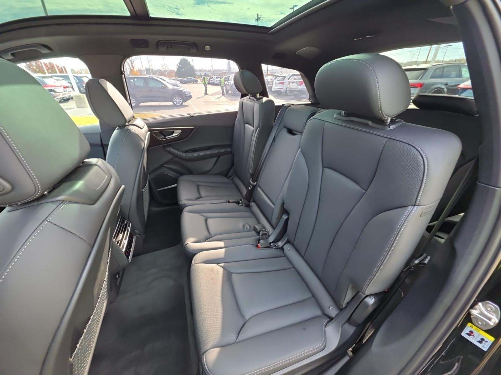 2025 Audi Q7 Premium Plus AWD