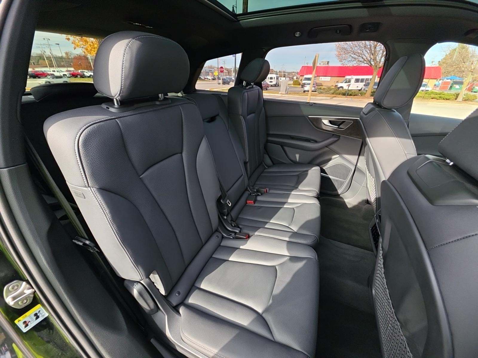 2025 Audi Q7 Premium Plus AWD