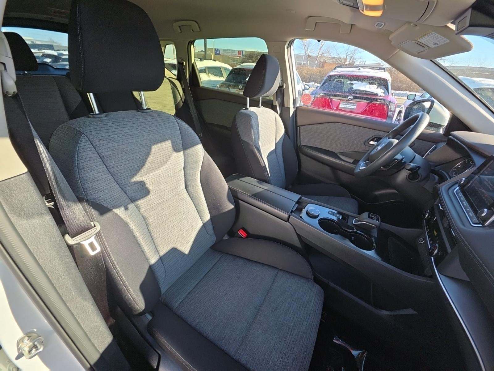 2023 Nissan Rogue SV AWD