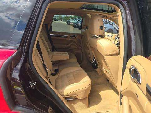 2017 Porsche Cayenne Platinum Edition AWD