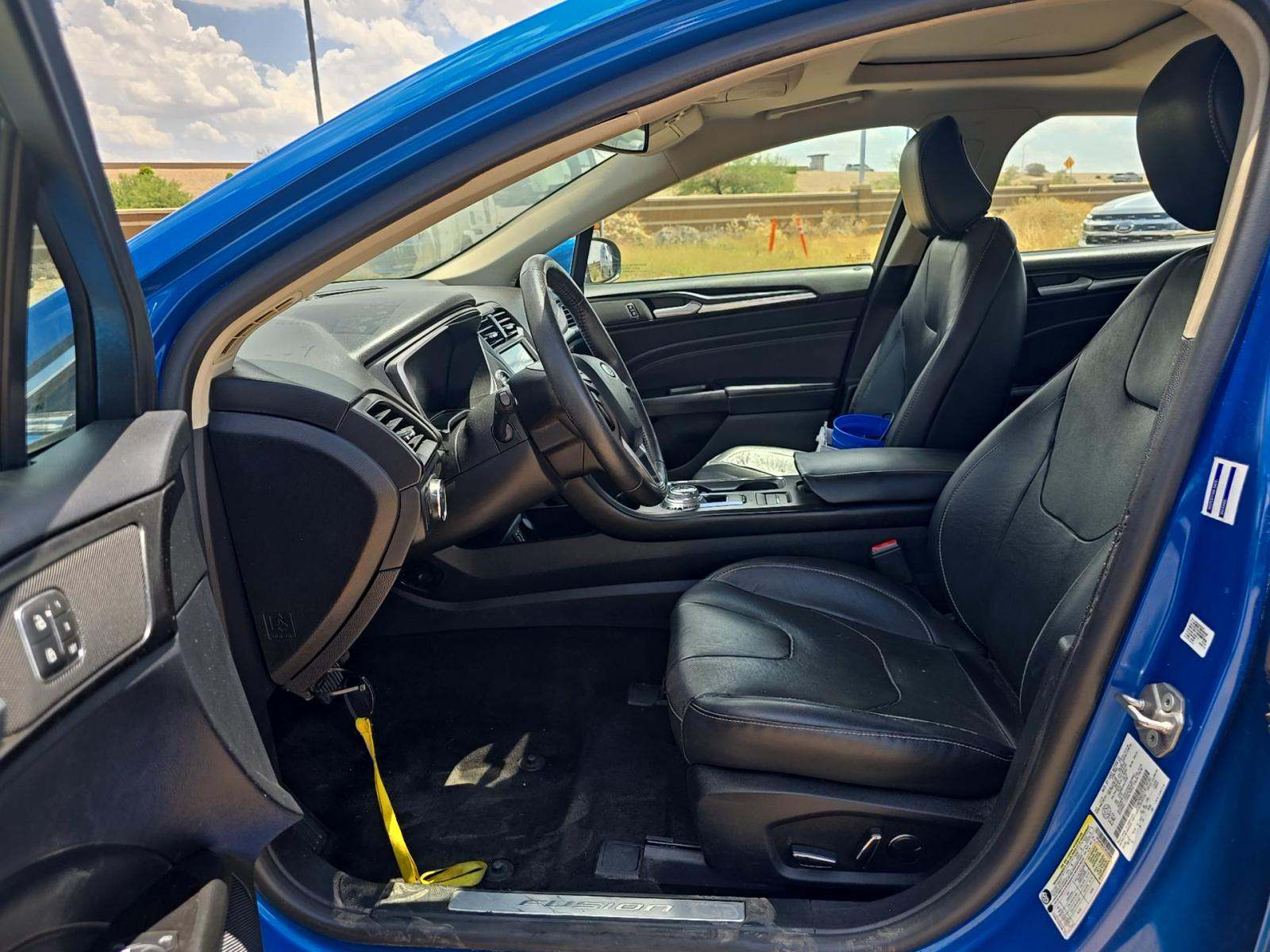 2020 Ford Fusion Hybrid Titanium FWD