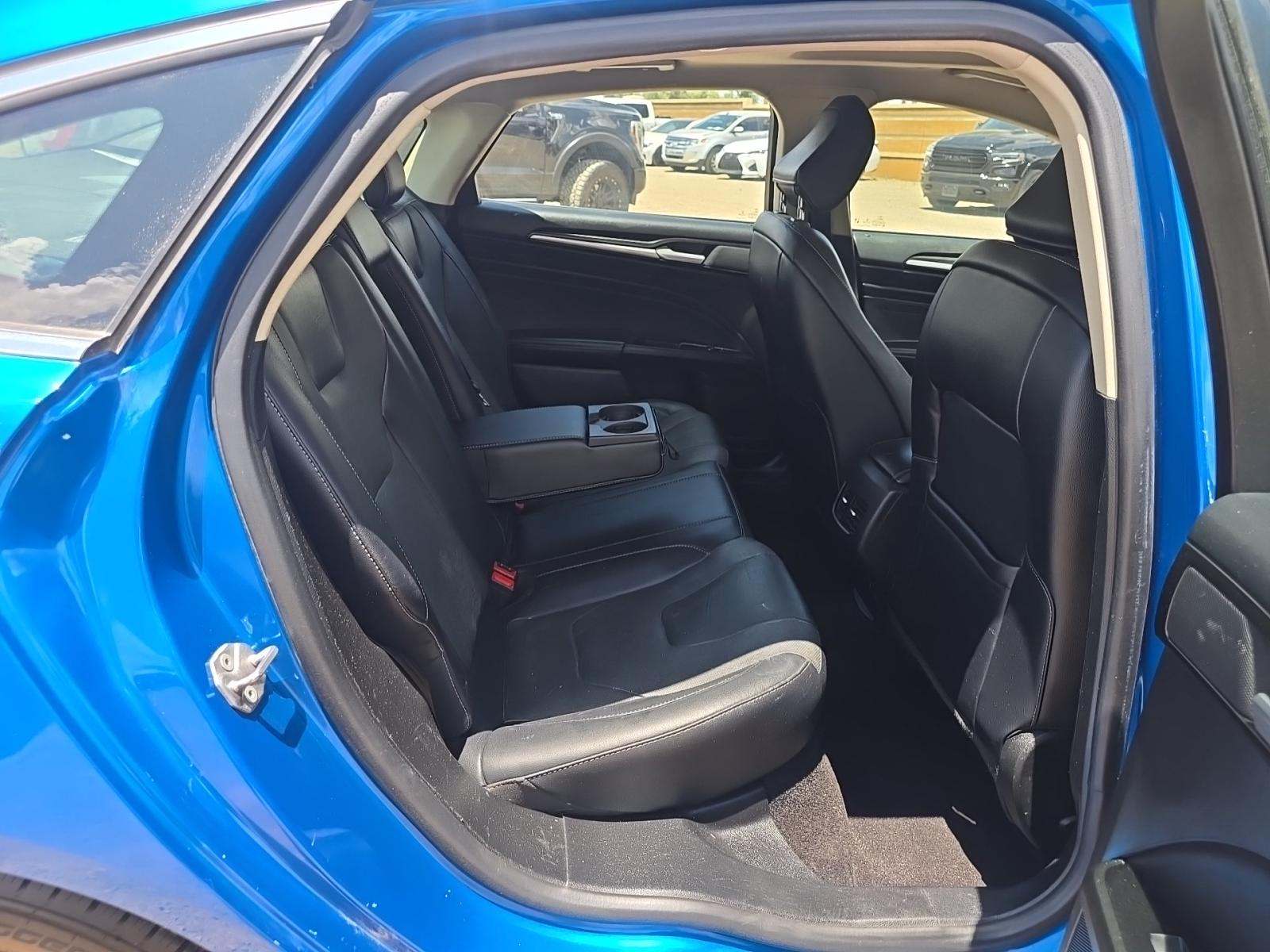 2020 Ford Fusion Hybrid Titanium FWD