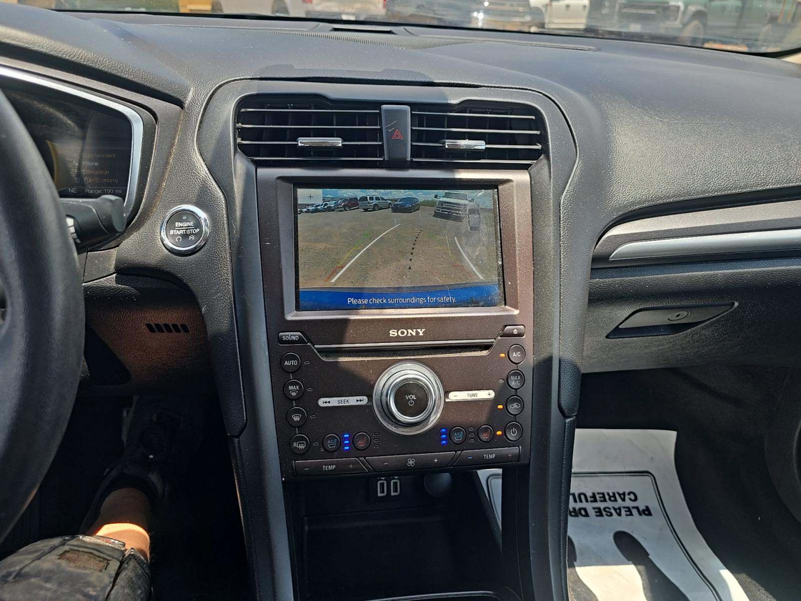 2020 Ford Fusion Hybrid Titanium FWD