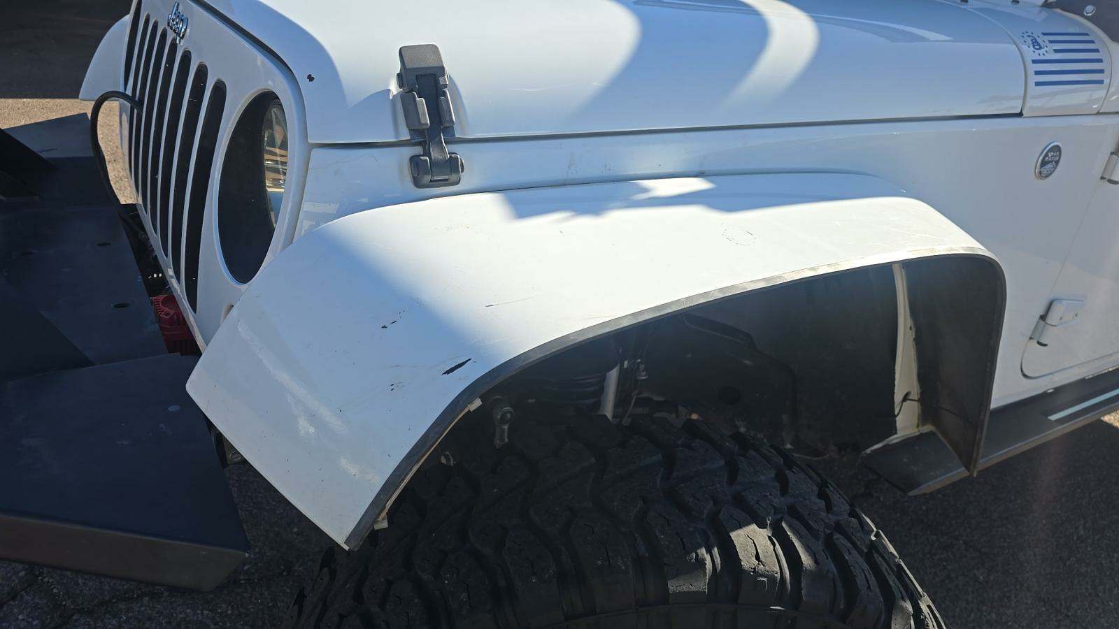2016 Jeep Wrangler Unlimited Sahara AWD