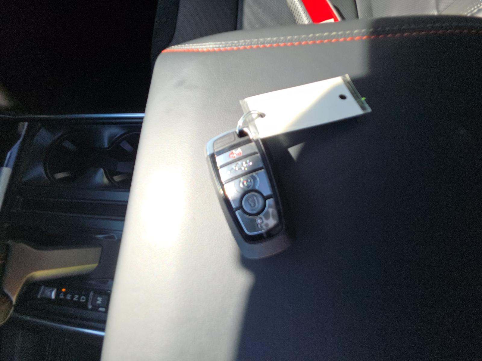 FORD F-150 - 8