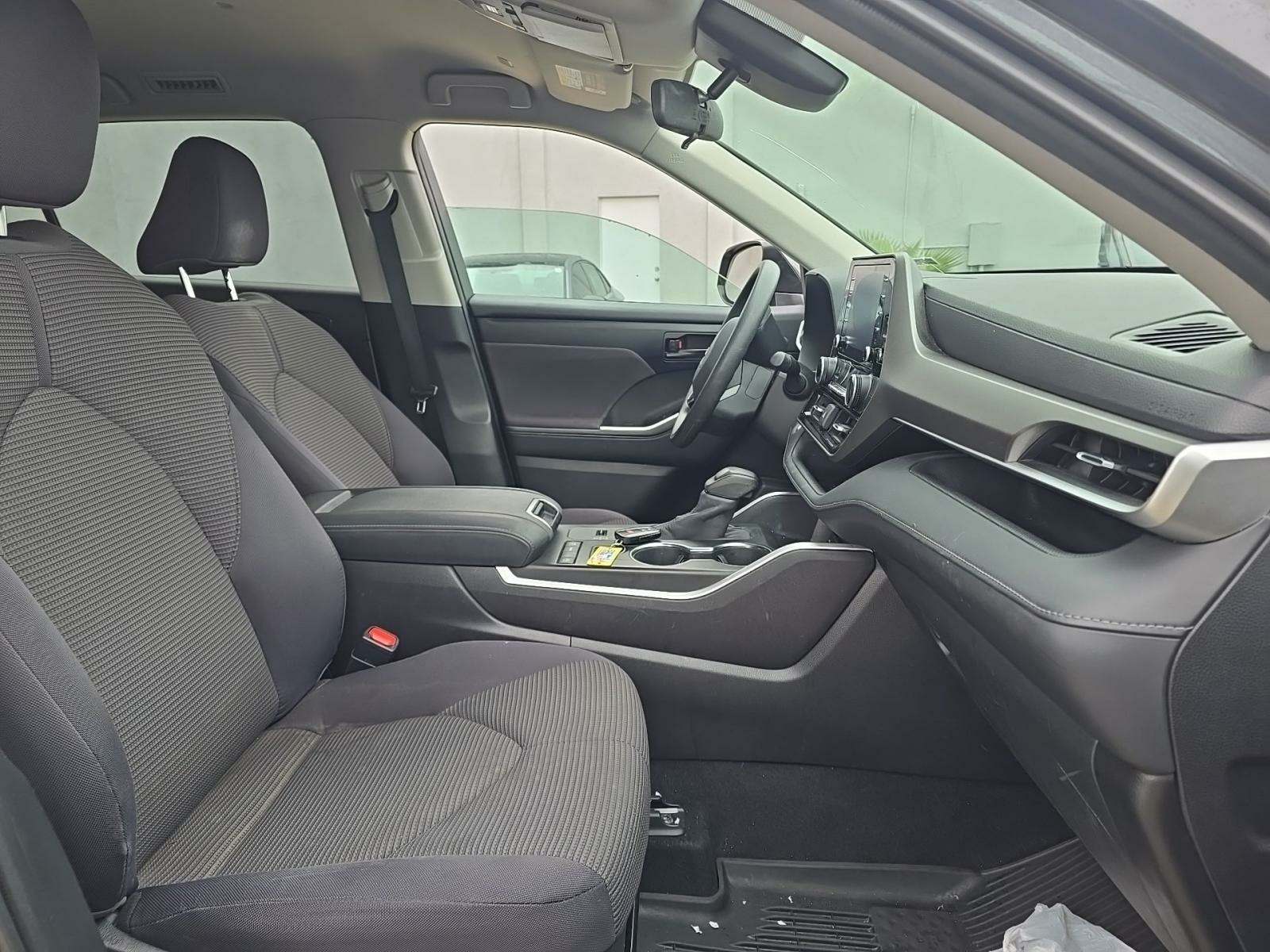 2020 Toyota Highlander L FWD