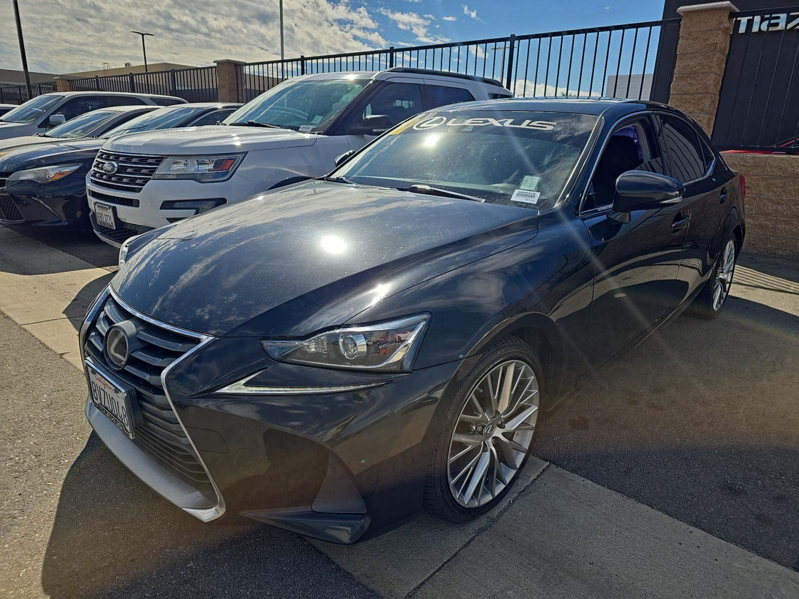 2018 Lexus IS 300