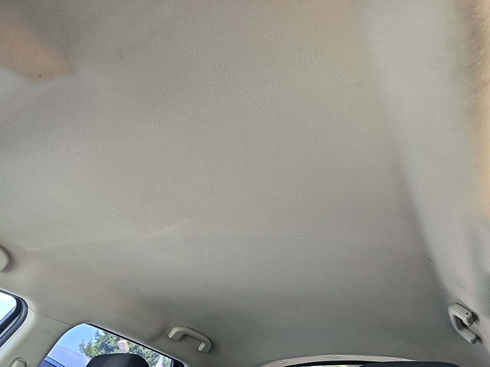 2013 Nissan JUKE S FWD