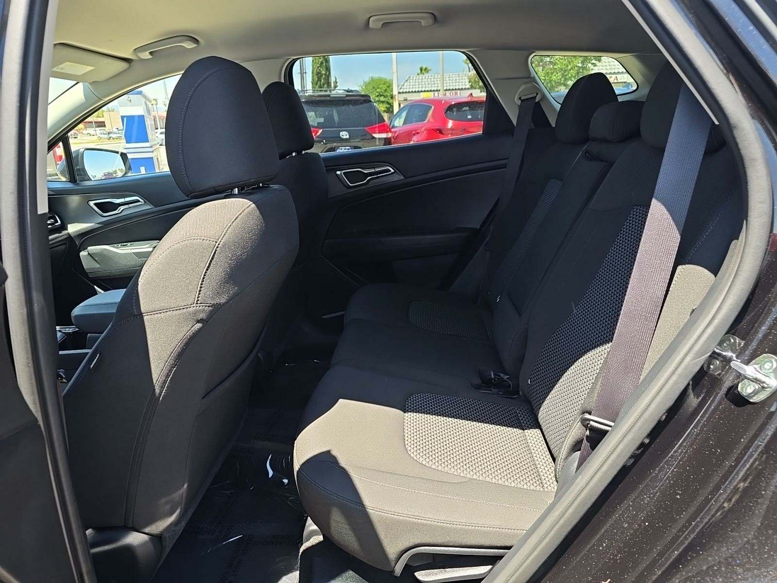 2024 Kia Sportage LX FWD