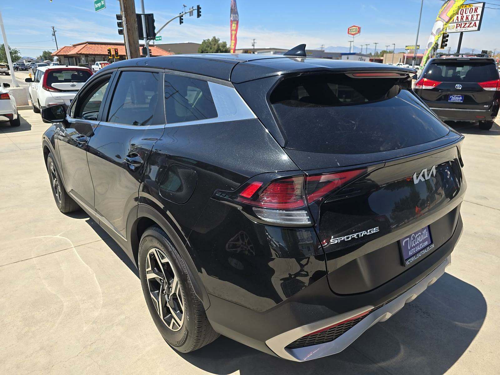 2024 Kia Sportage LX FWD