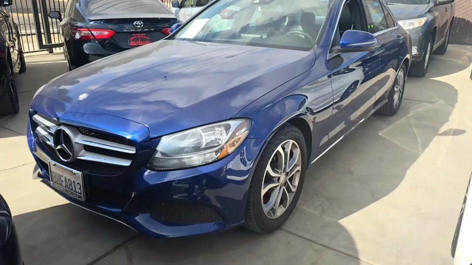 2017 Mercedes-Benz C 300 Sedan