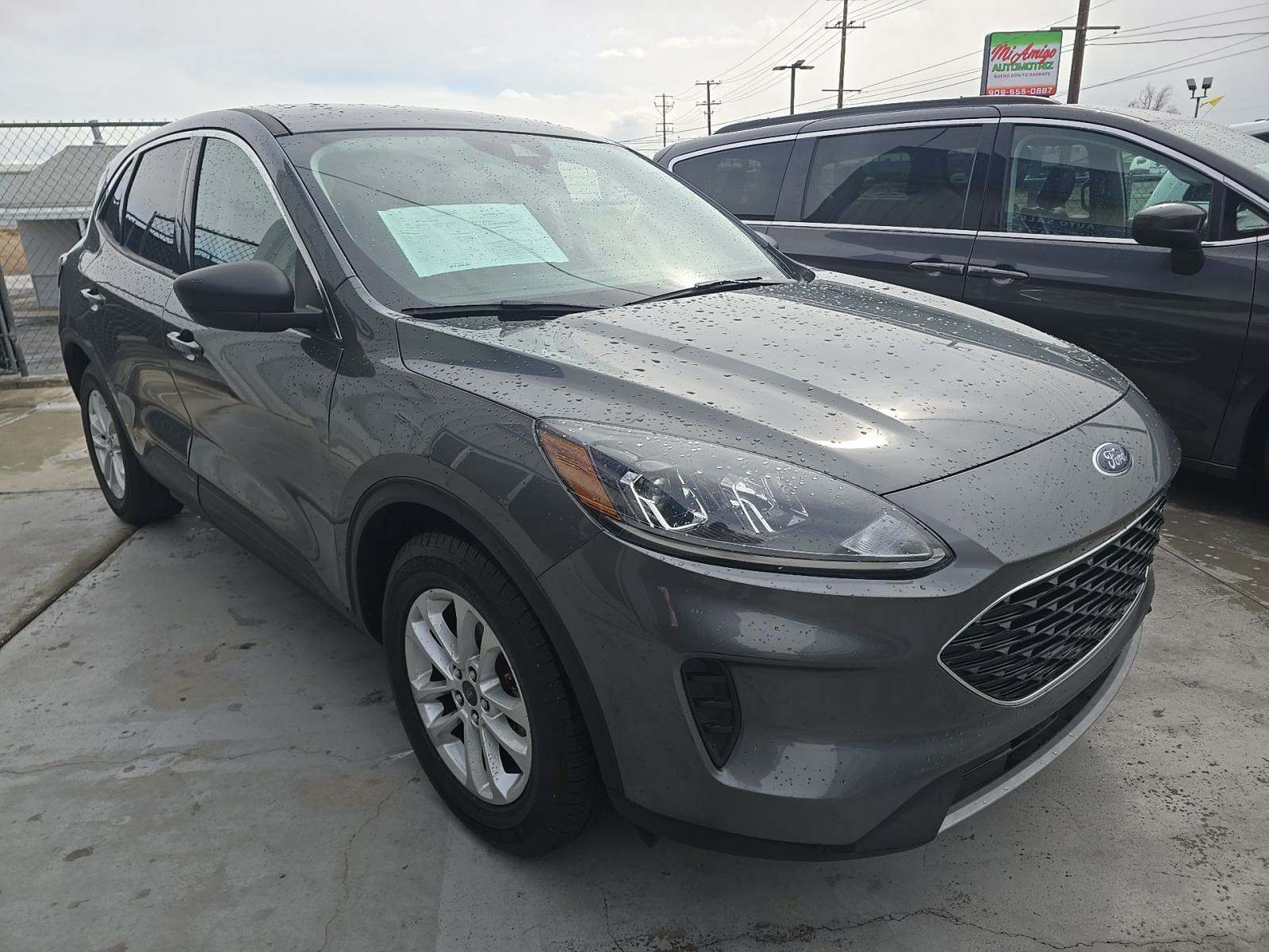 2022 Ford Escape SE FWD
