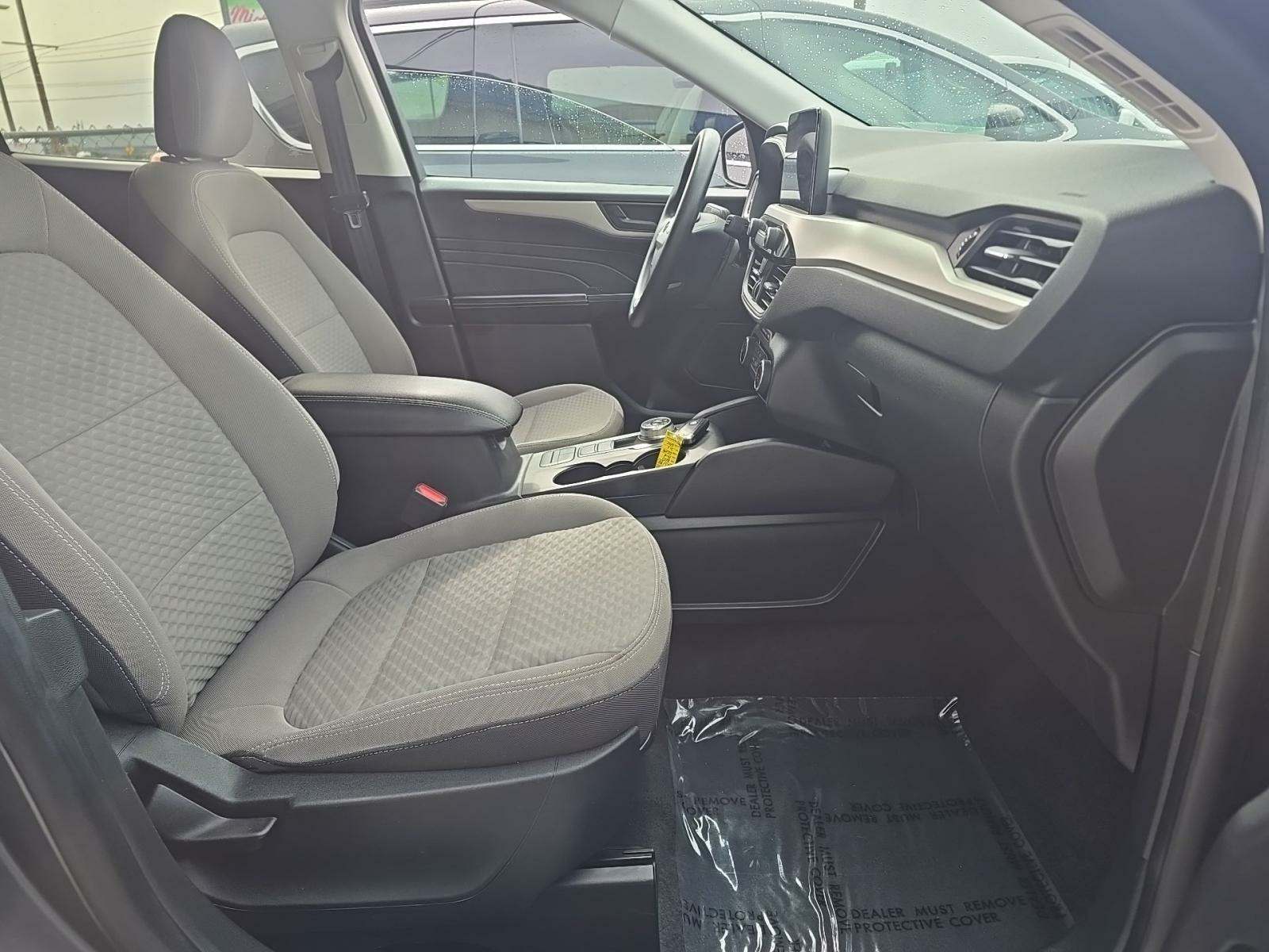 2022 Ford Escape SE FWD