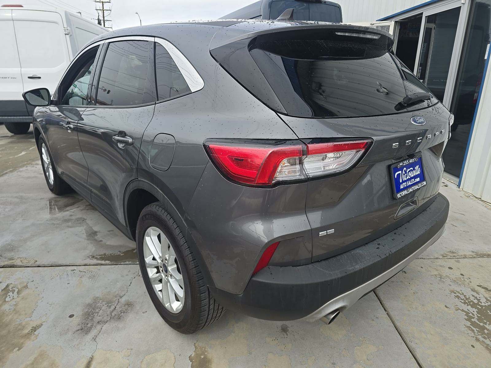 2022 Ford Escape SE FWD