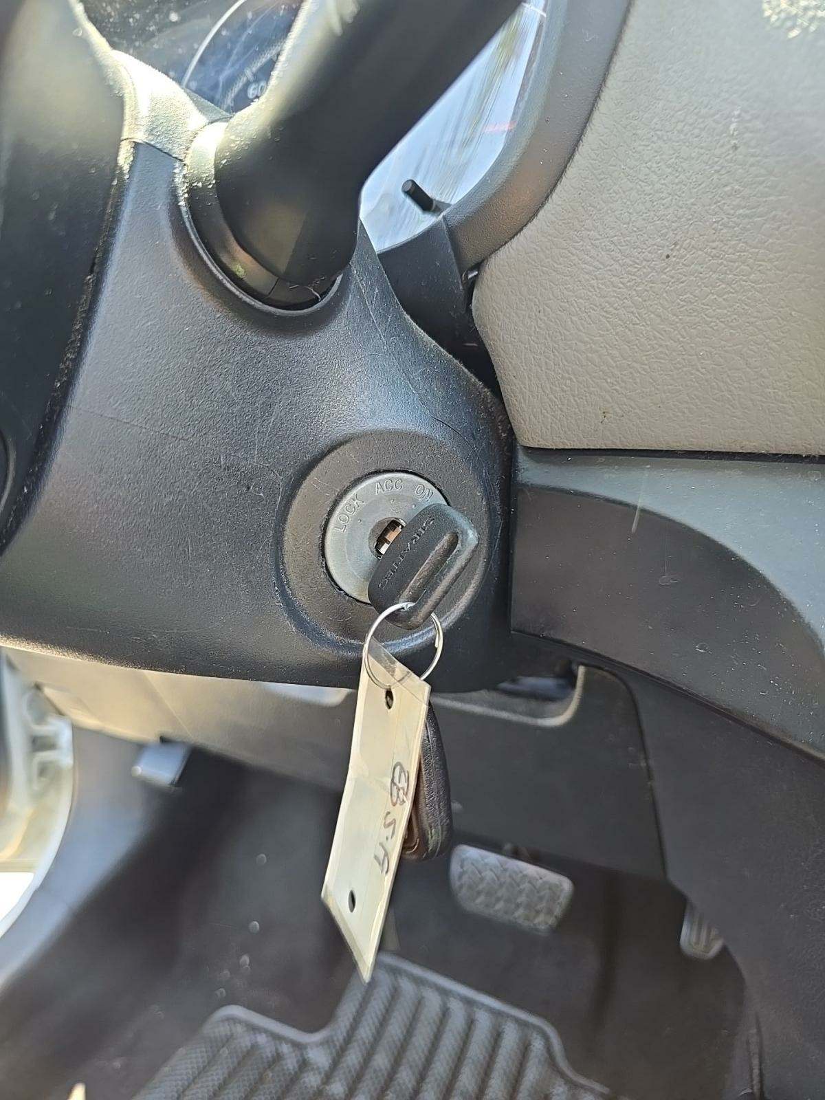 2017 Toyota Yaris SE FWD