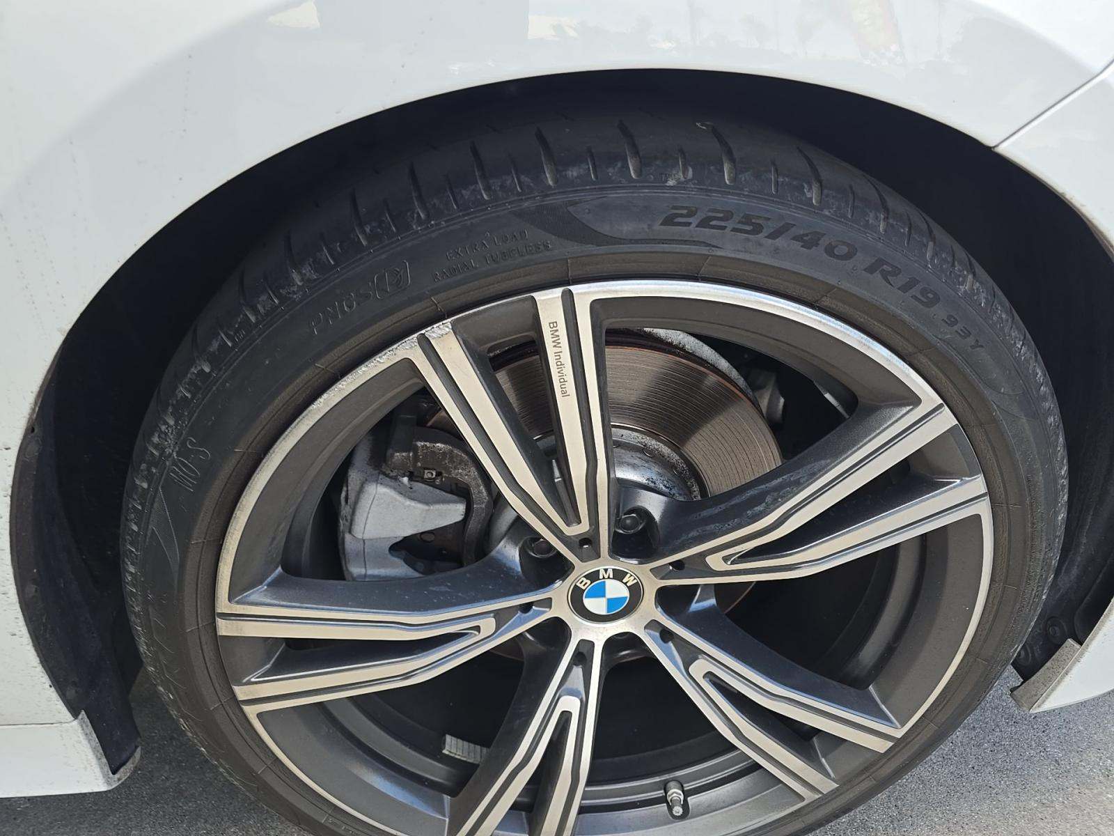 2022 BMW 3 Series 330i RWD