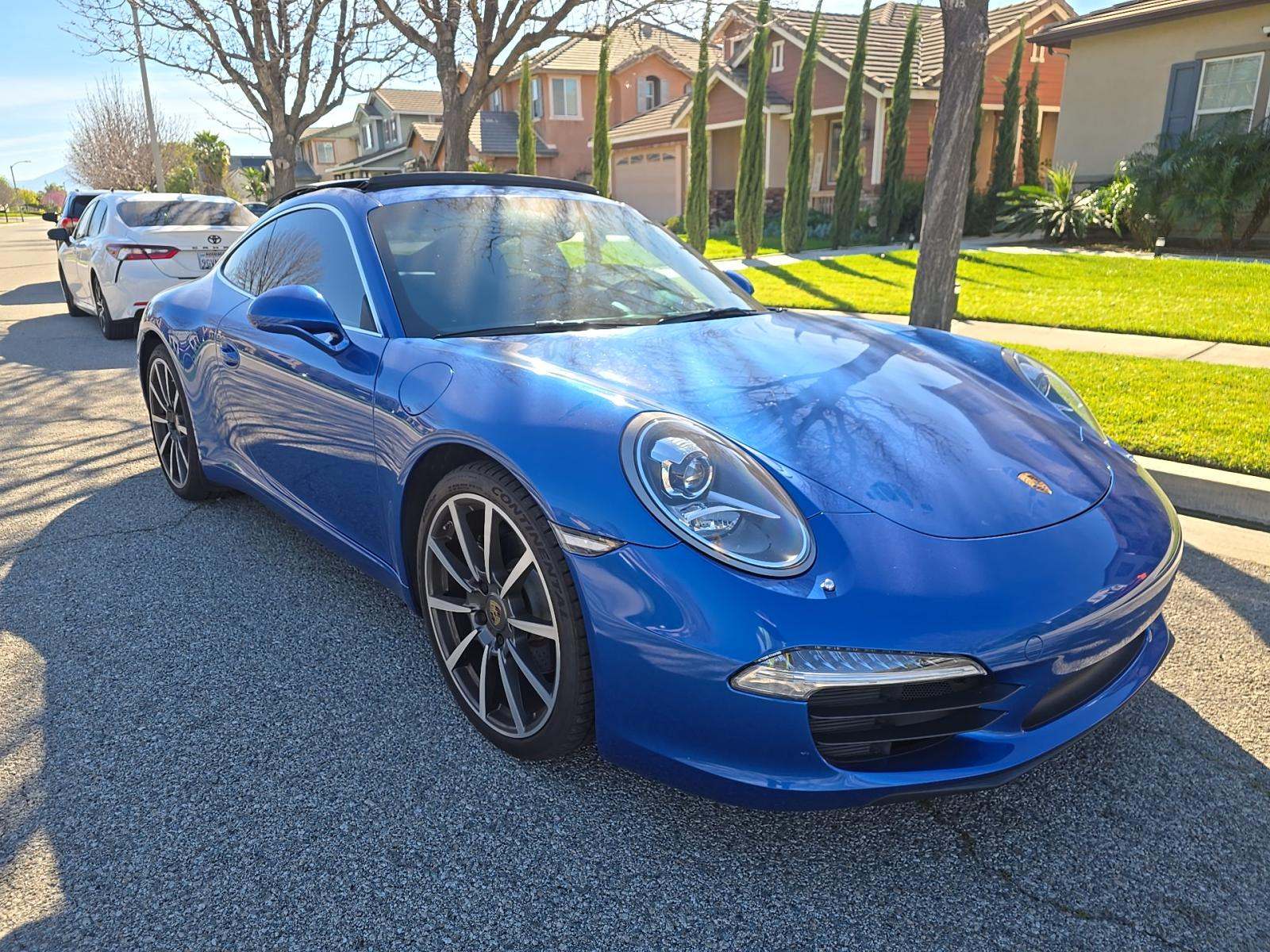 2015 Porsche 911 Carrera RWD