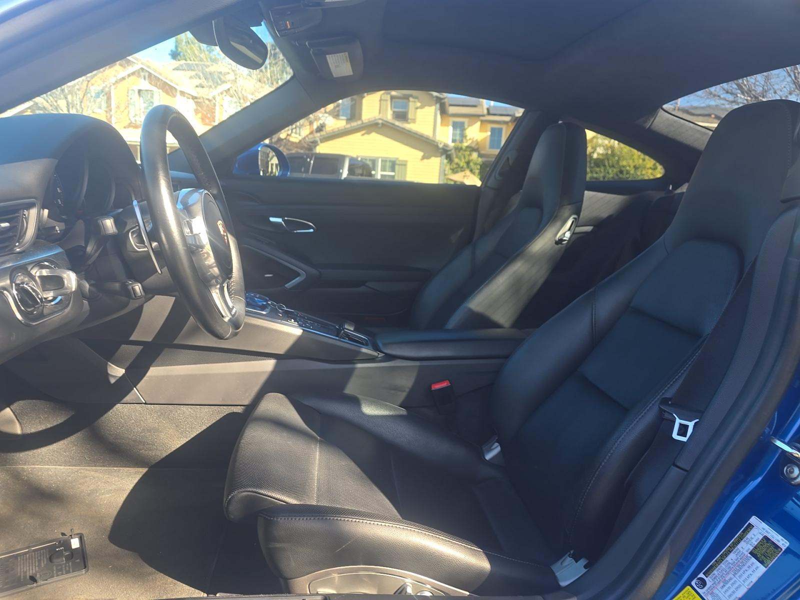 2015 Porsche 911 Carrera RWD