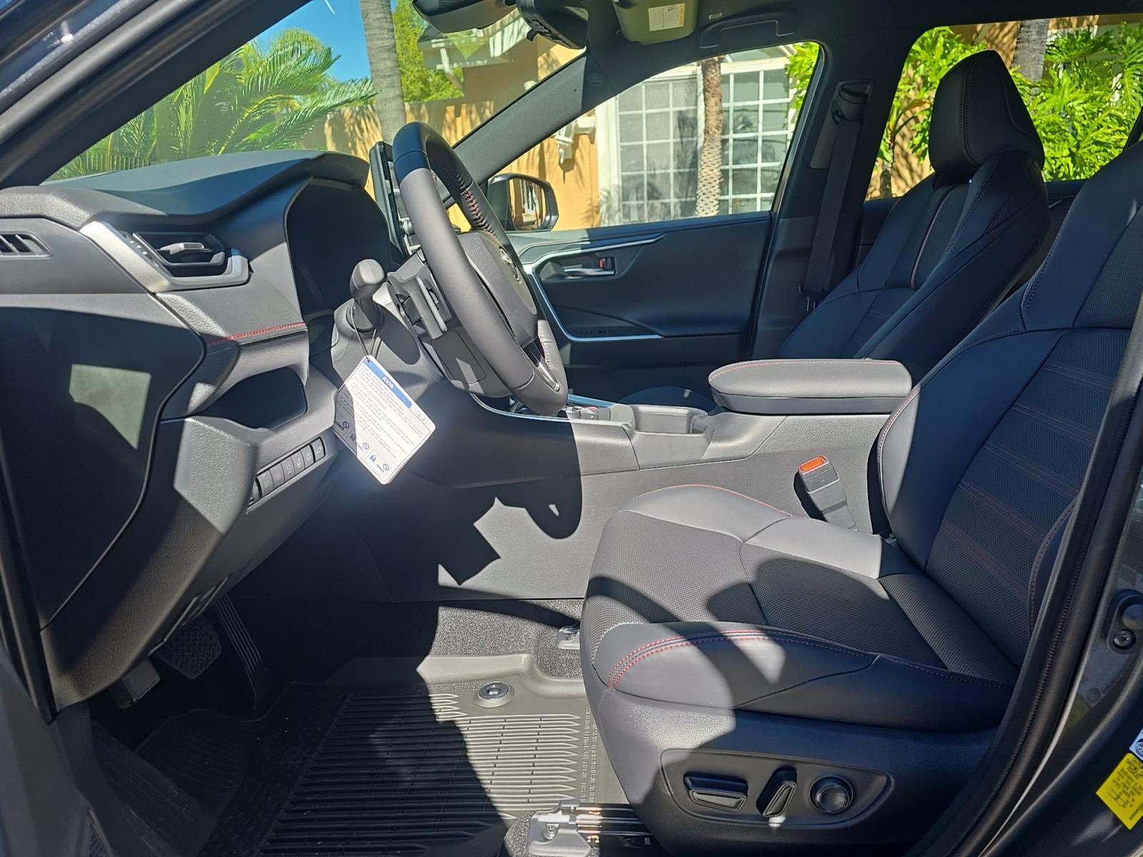 2025 Toyota RAV4 Plug-In Hybrid XSE AWD