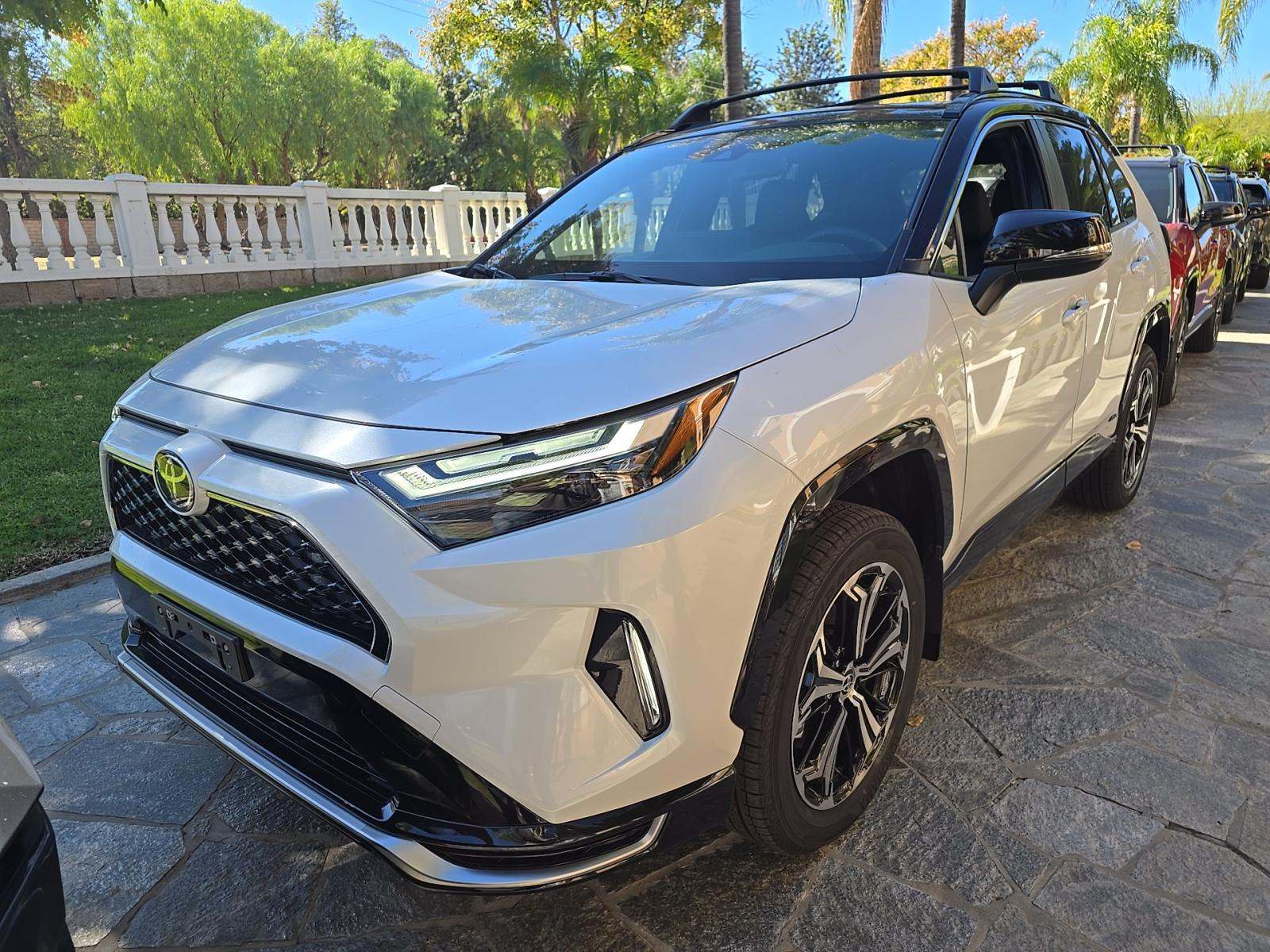 2025 Toyota RAV4 Plug-In Hybrid XSE AWD