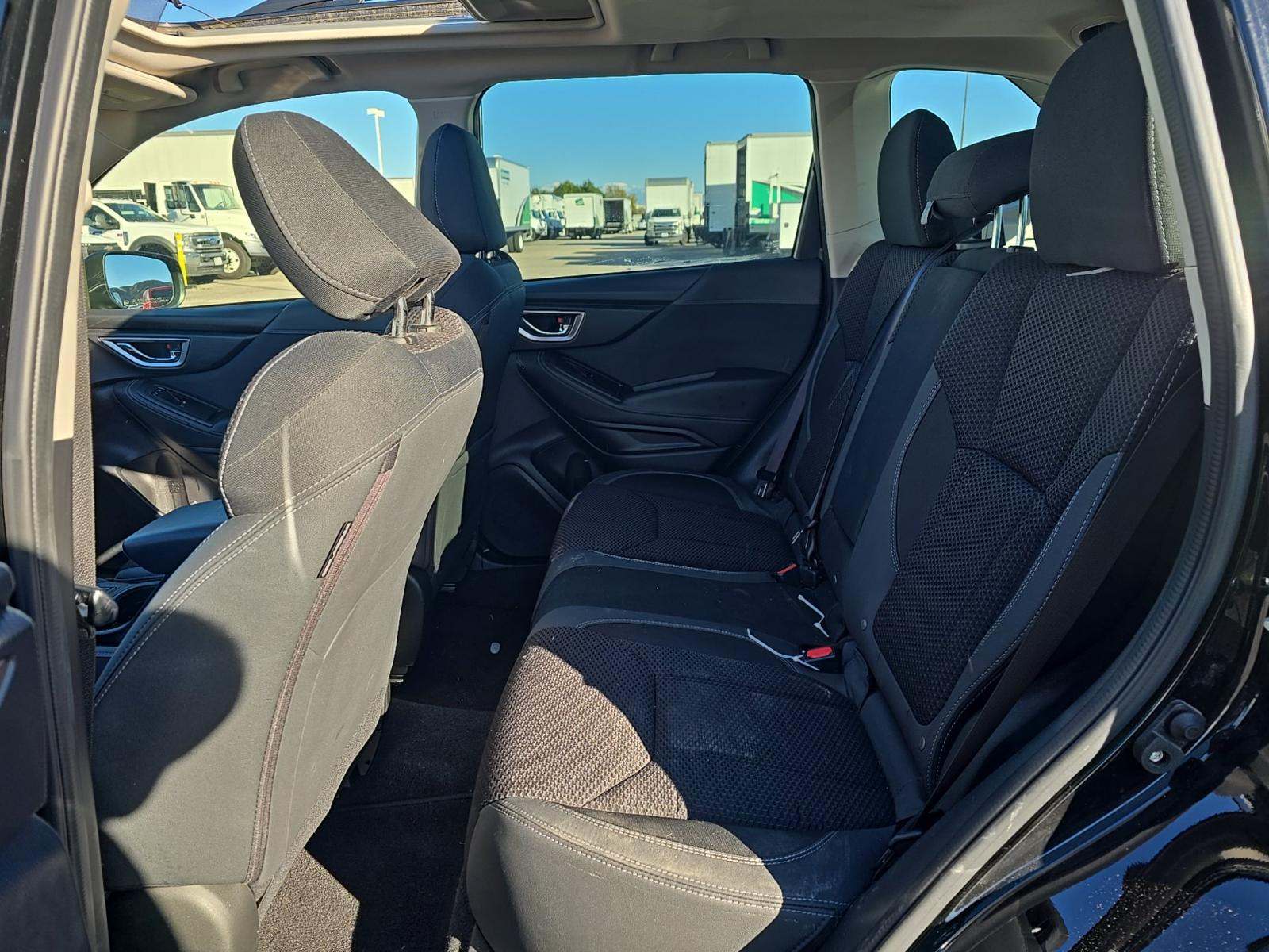 2023 Subaru Forester Premium AWD