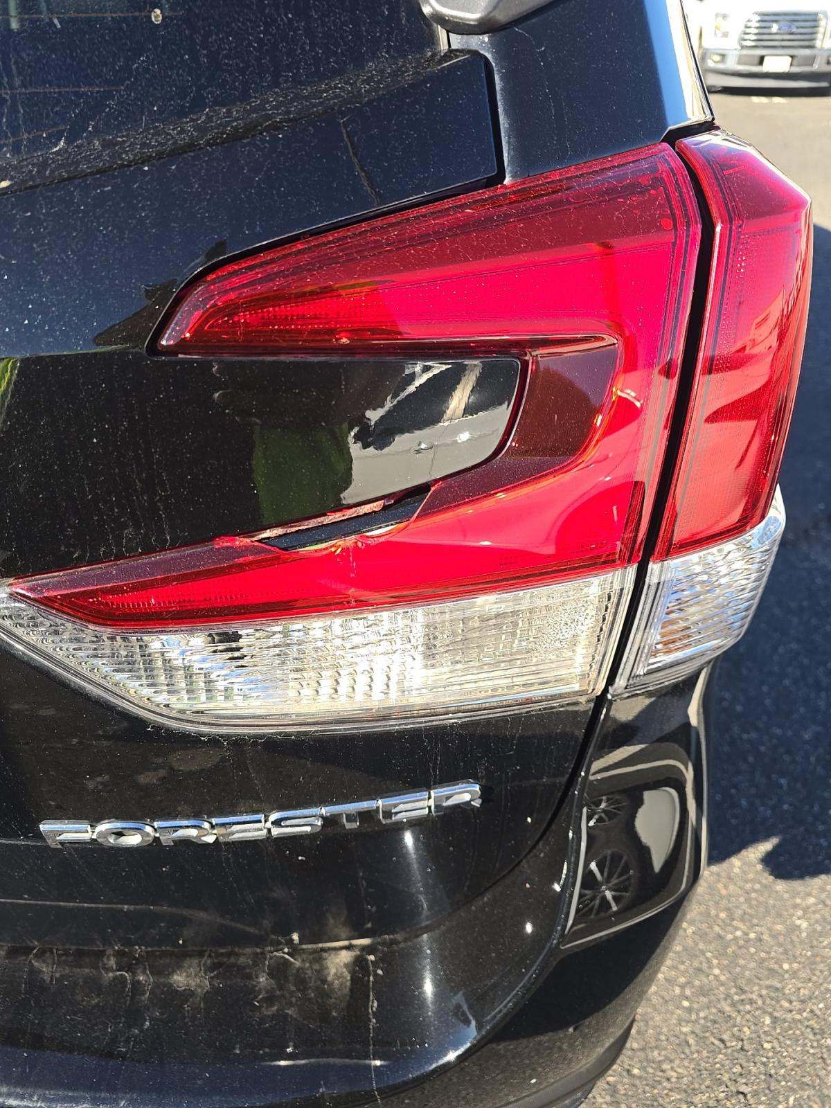 2023 Subaru Forester Premium AWD