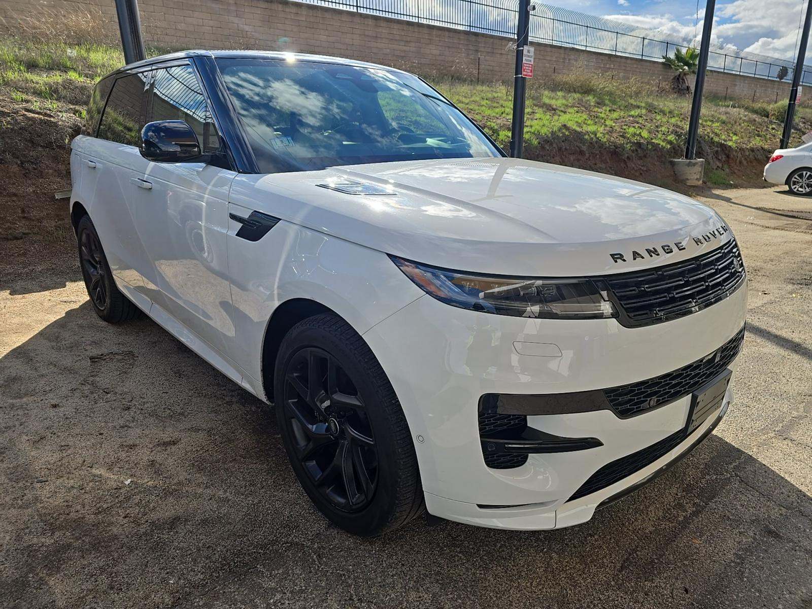 2024 Land Rover Range Rover Sport Dynamic SE AWD
