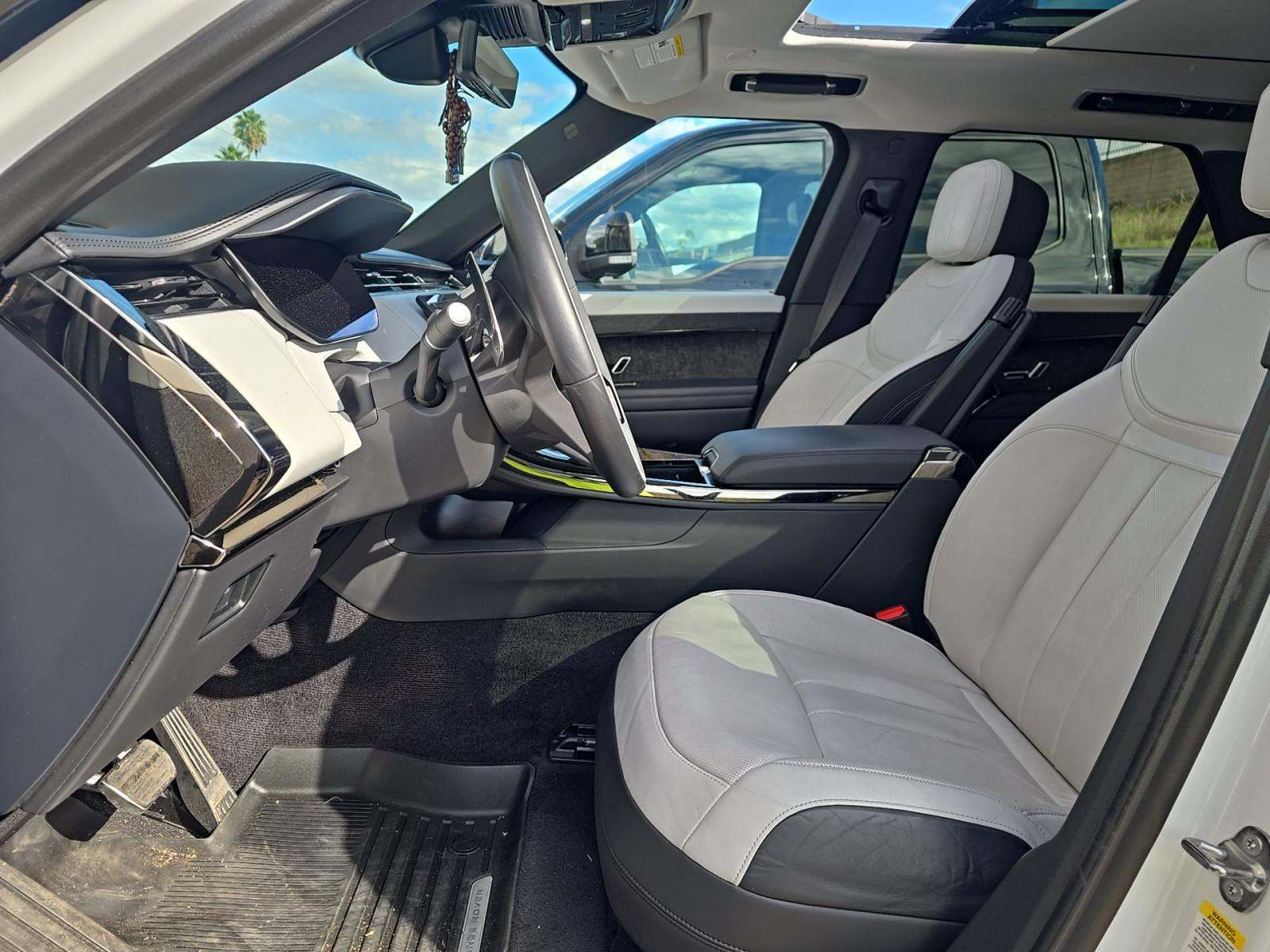 2024 Land Rover Range Rover Sport Dynamic SE AWD