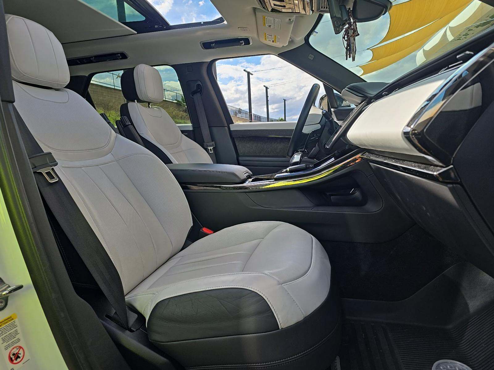 2024 Land Rover Range Rover Sport Dynamic SE AWD