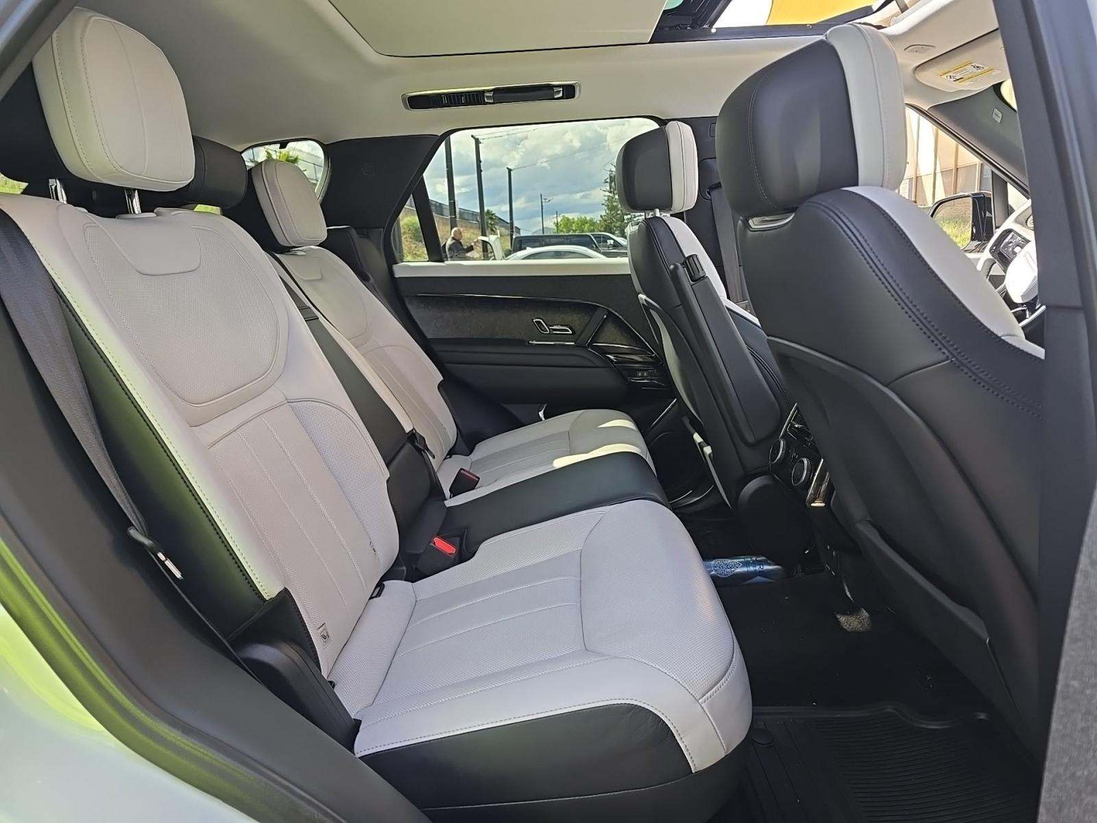 2024 Land Rover Range Rover Sport Dynamic SE AWD