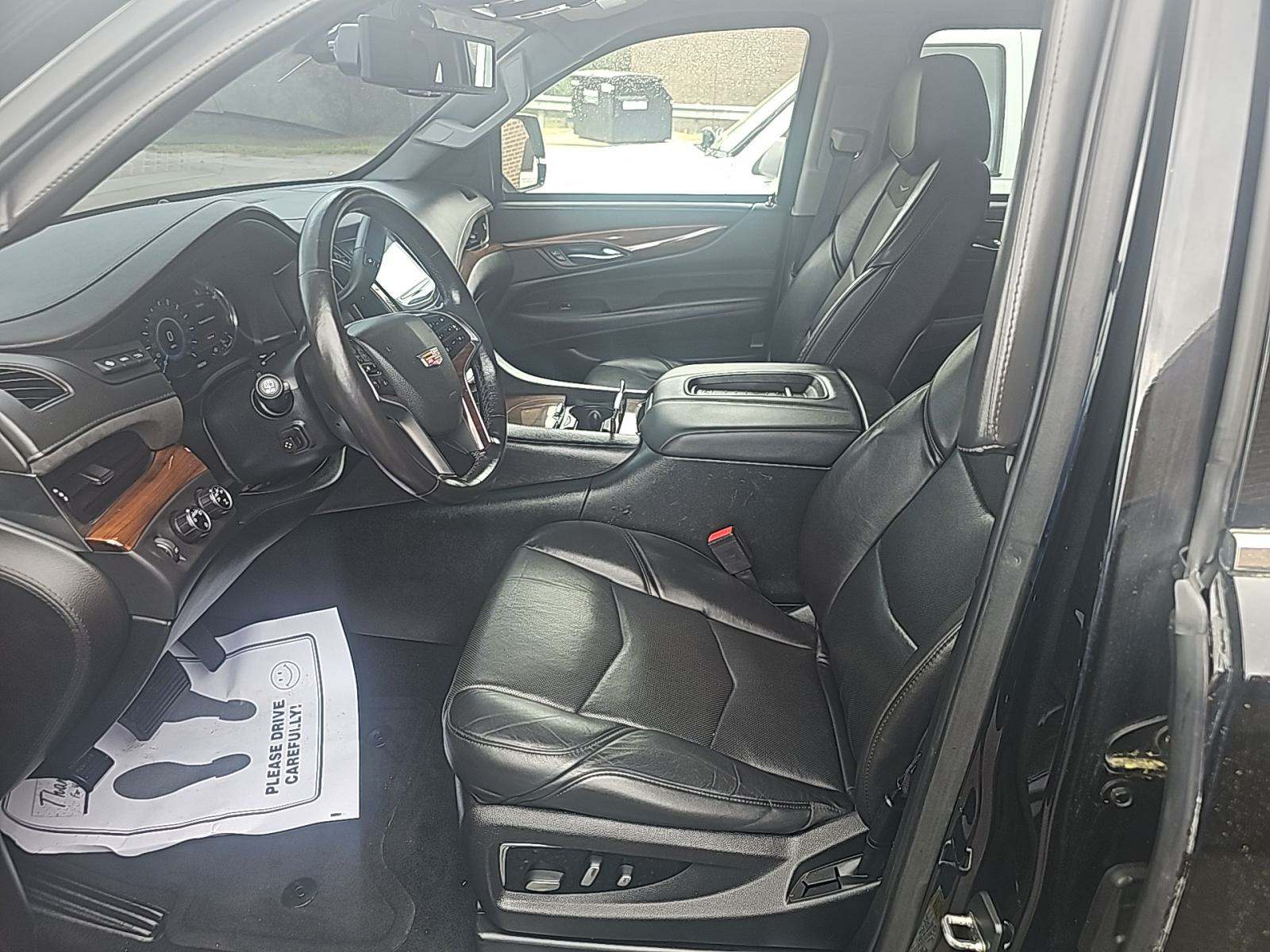 2016 Cadillac Escalade ESV Luxury AWD