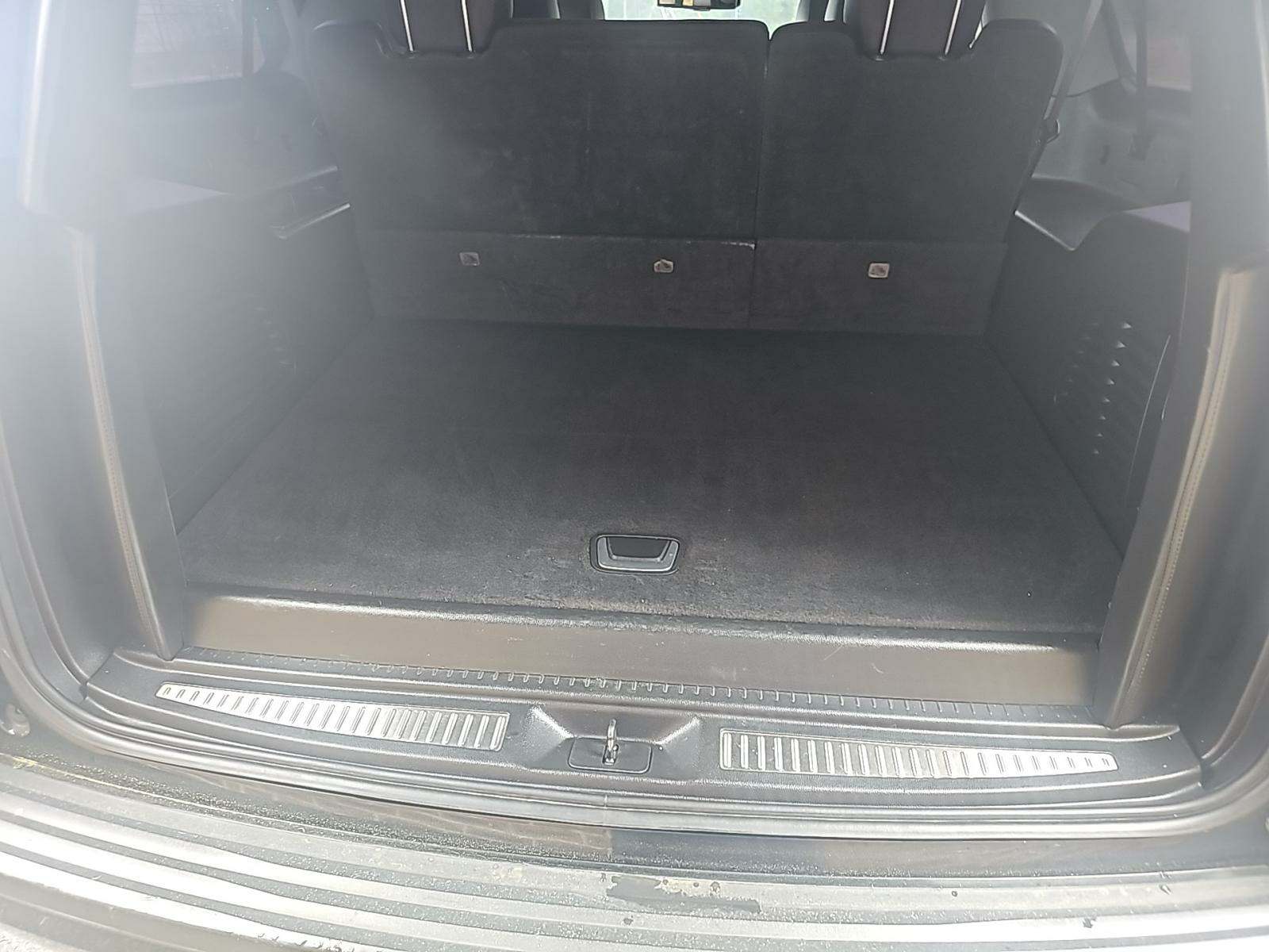 2016 Cadillac Escalade ESV Luxury AWD