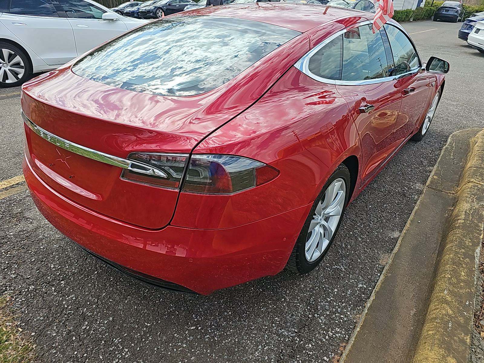 2016 Tesla Model S 75 RWD