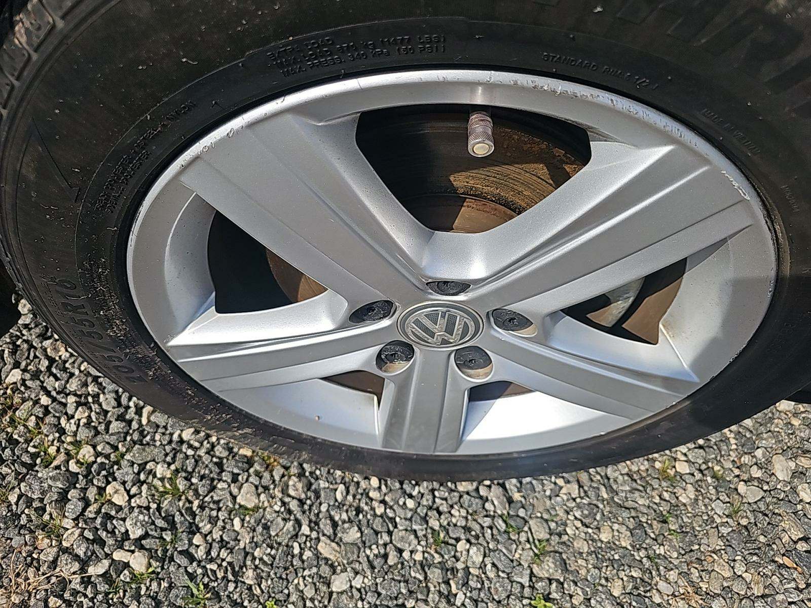 2015 Volkswagen Golf 2.0L TDI S FWD