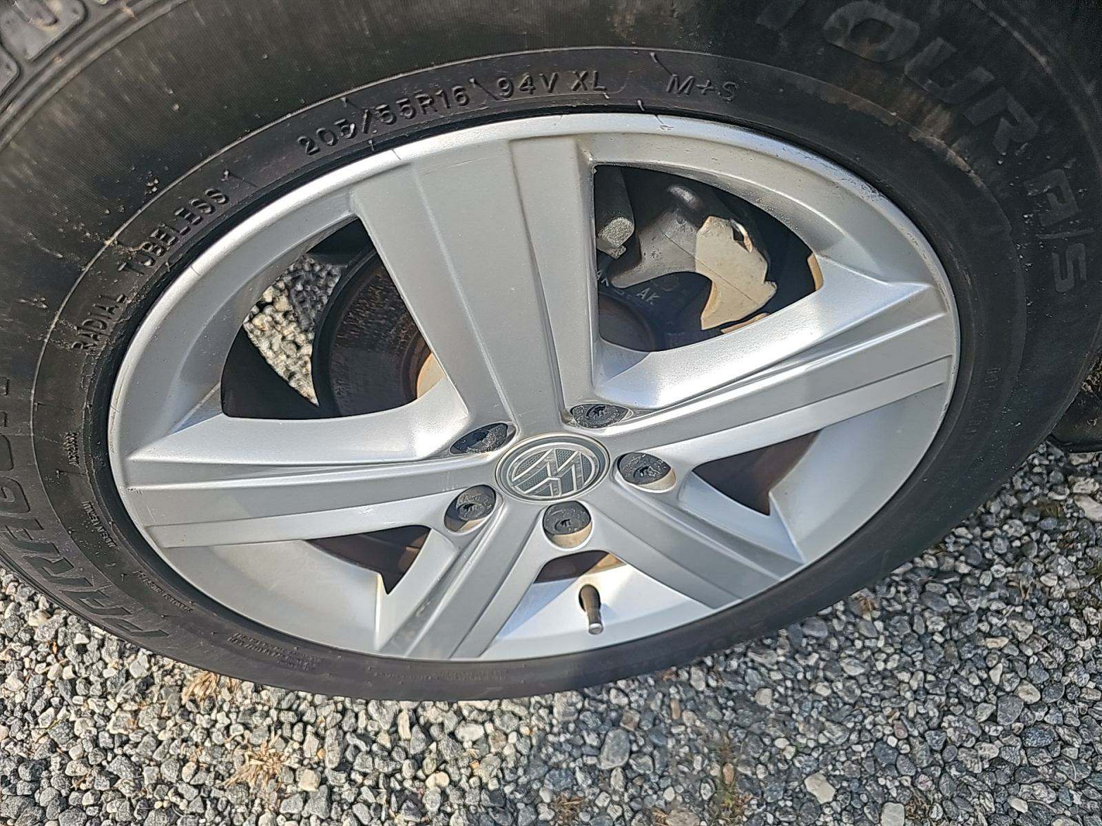 2015 Volkswagen Golf 2.0L TDI S FWD